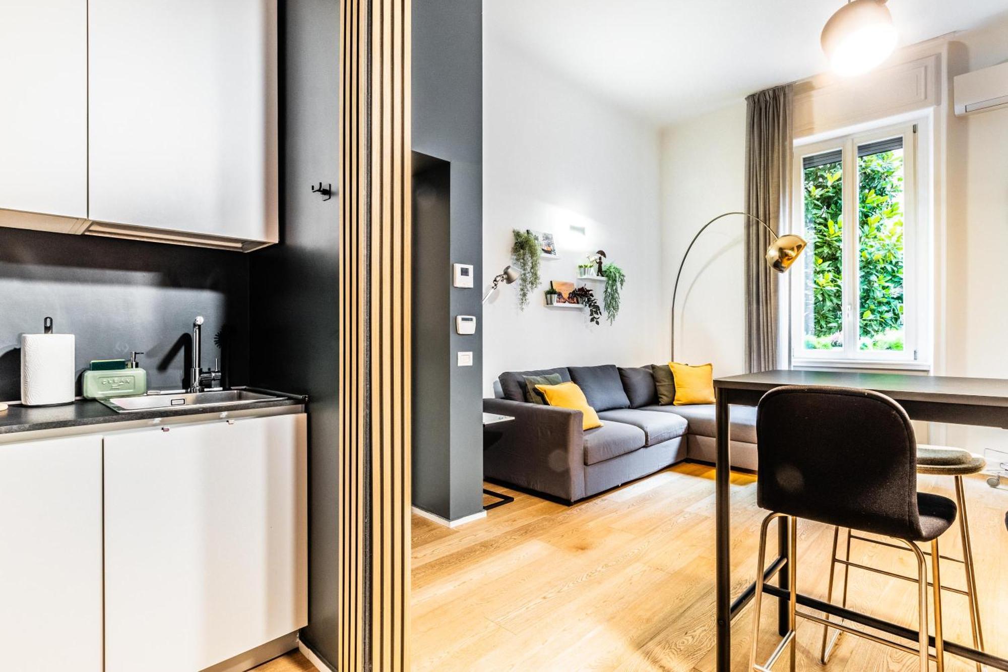 Goldoni House - Duomo 2 K M - Porta Venezia - Linate Lejlighed Milano Eksteriør billede